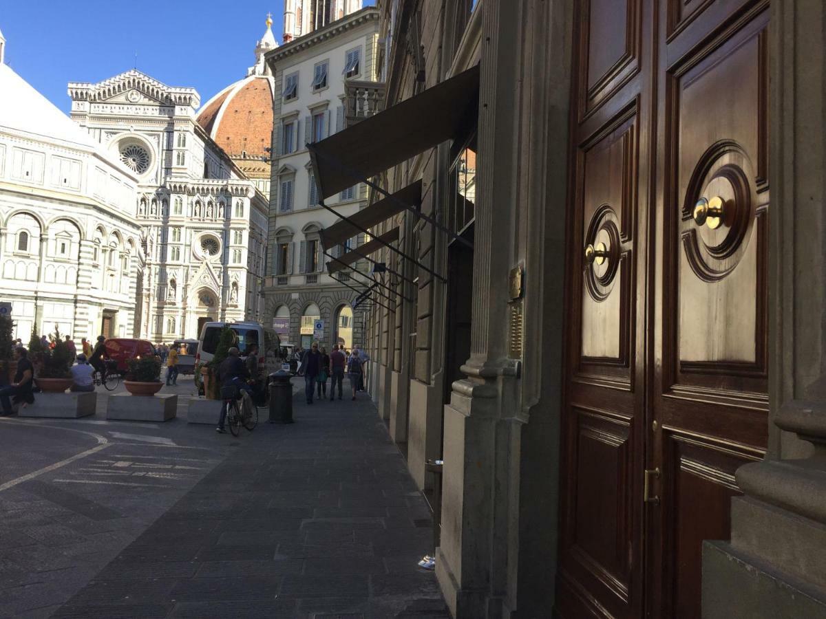 Art Apartment Duomo Luxury View Florença Exterior foto